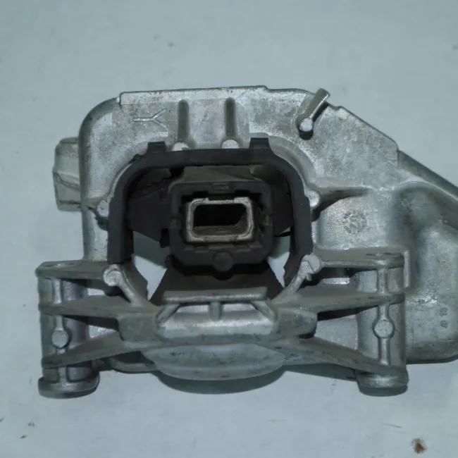 Citroen C3 Sağ Motor Kulagı